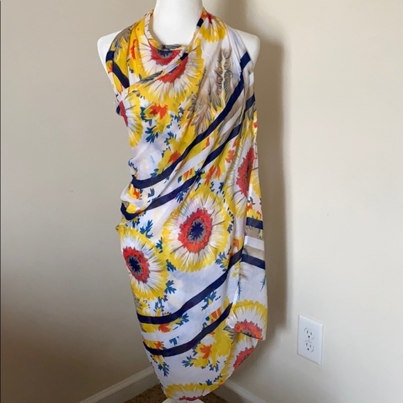 SARONG Floral Print 100% Polyester 58” X 36” - Picture 3 of 9